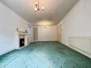 Lounge- click for photo gallery